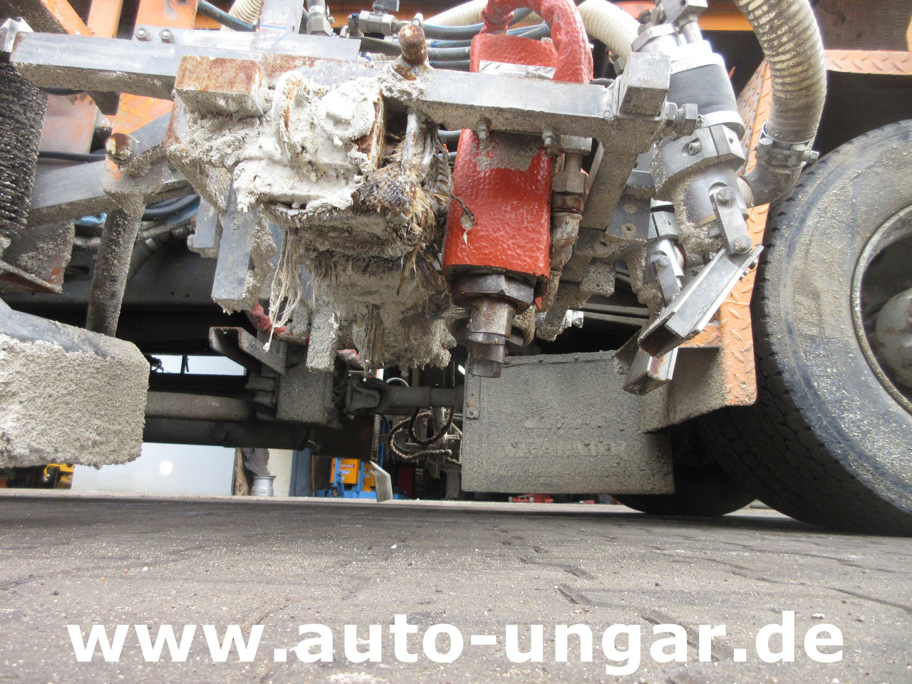 Asphalt machine Hofmann H75 - 1000 Thermoplastic Roadmarking Machine Truck Mounted Hot Paint: picture 14