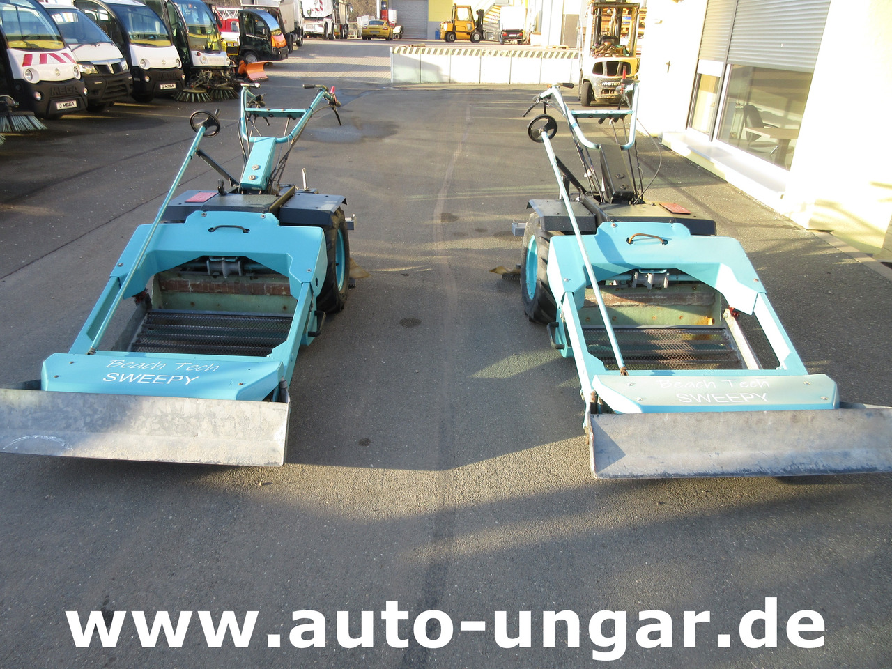 Beachtech Sweepy walk-behind Beachcleaner Strandreiniger Cribleuse de Plage - Municipal/ Special vehicle: picture 1 Beachtech Sweepy walk-behind Beachcleaner Strandreiniger Cribleuse de Plage - Municipal/ Special vehicle: picture 1