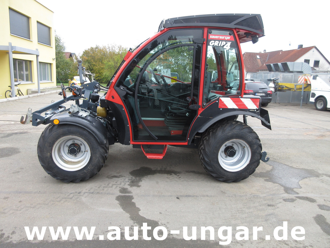 Sauerburger Grip 4-75 Standard Hangschlepper Bergtraktot Aebi TT Reform Metrac - Boom mower: picture 3 Sauerburger Grip 4-75 Standard Hangschlepper Bergtraktot Aebi TT Reform Metrac - Boom mower: picture 3