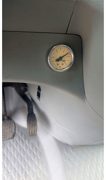 Flatbed van, Combi van Iveco 50C18 Daily 3.D 16V +Effer: picture 13 Flatbed van, Combi van Iveco 50C18 Daily 3.D 16V +Effer: picture 13