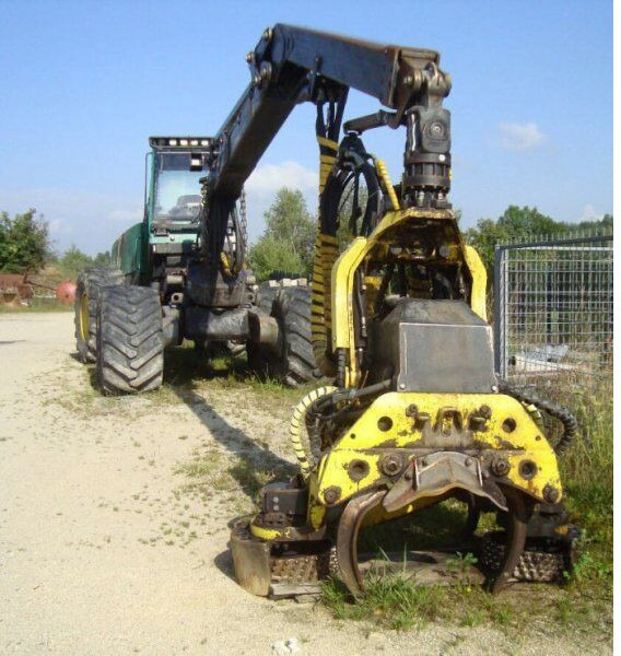 John Deere 1470D 6W - Forestry harvester: picture 1 John Deere 1470D 6W - Forestry harvester: picture 1