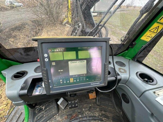 Forestry harvester John Deere 1470E 6W +(2016) H415: picture 9