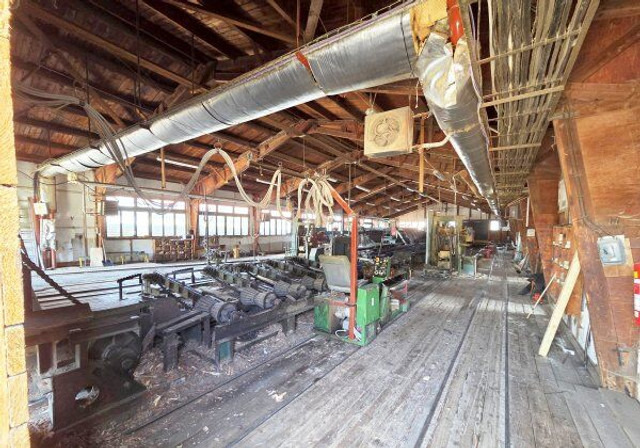 Královopolská G710 + G560 - Woodworking machinery: picture 5 Královopolská G710 + G560 - Woodworking machinery: picture 5