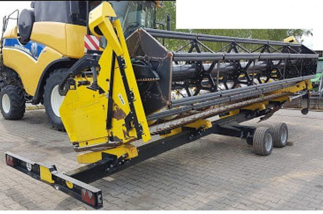 New Holland CR 980 (351) +BISO: VX 750 Crop Ranger +CX100 - Combine harvester: picture 5 New Holland CR 980 (351) +BISO: VX 750 Crop Ranger +CX100 - Combine harvester: picture 5
