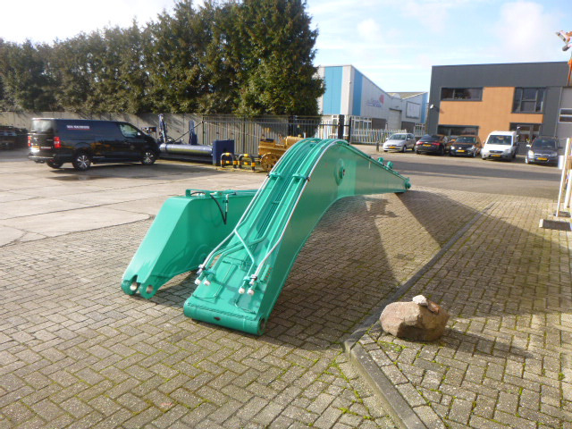 KOBELCO Long reach SK200-8 / SK200-10 / SK210LC-8 / SK210LC-10 - Boom for Excavator: picture 4 KOBELCO Long reach SK200-8 / SK200-10 / SK210LC-8 / SK210LC-10 - Boom for Excavator: picture 4