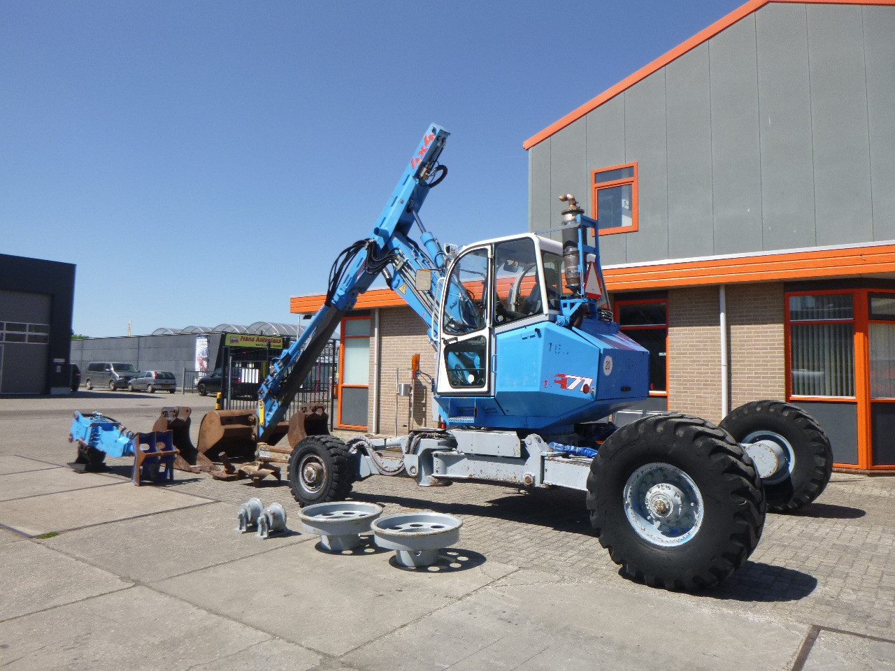 MENZI MUCK A71T2M - Walking excavator: picture 2 MENZI MUCK A71T2M - Walking excavator: picture 2