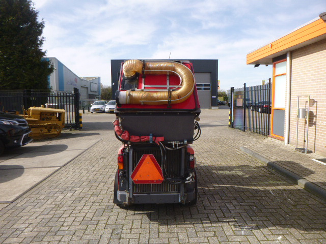 TIMAN VPM3400 - Road sweeper: picture 4 TIMAN VPM3400 - Road sweeper: picture 4