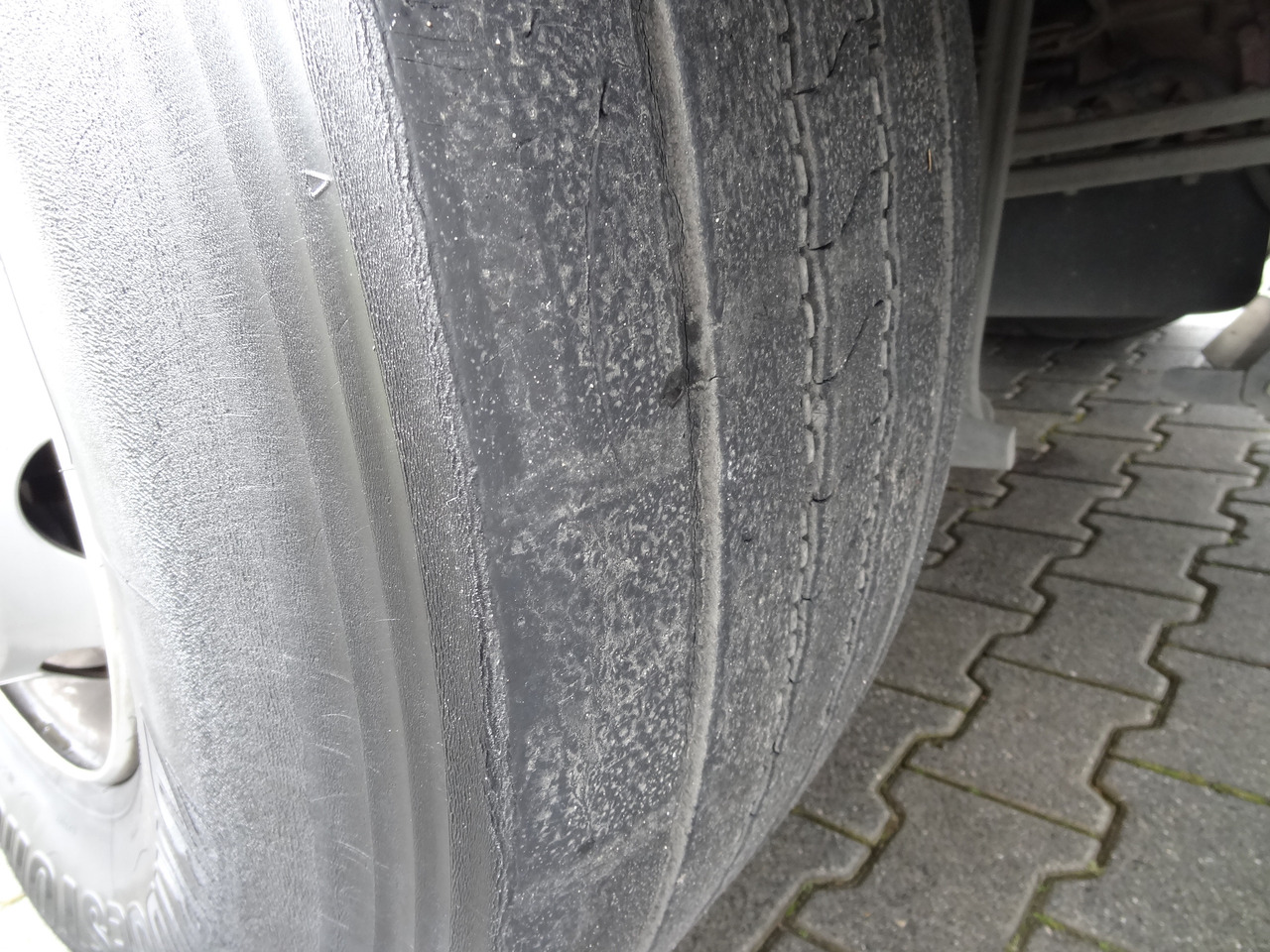 MAN TGS 26.320 6X4 BB mit Kran Fassi F175 - Crane truck, Dropside/ Flatbed truck: picture 4 MAN TGS 26.320 6X4 BB mit Kran Fassi F175 - Crane truck, Dropside/ Flatbed truck: picture 4