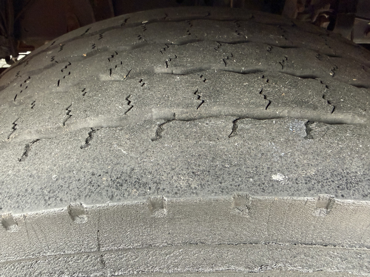 MAN TGS 26.360 6X2 Palfinger 27002 bis 26.5 Meter - Dropside/ Flatbed truck, Crane truck: picture 4 MAN TGS 26.360 6X2 Palfinger 27002 bis 26.5 Meter - Dropside/ Flatbed truck, Crane truck: picture 4