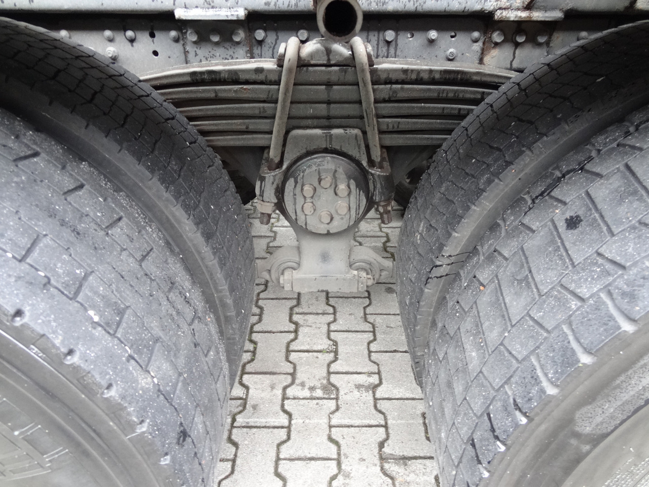 MAN TGS 35.440 8X4 BB VDL Haken - Hook lift truck: picture 2 MAN TGS 35.440 8X4 BB VDL Haken - Hook lift truck: picture 2