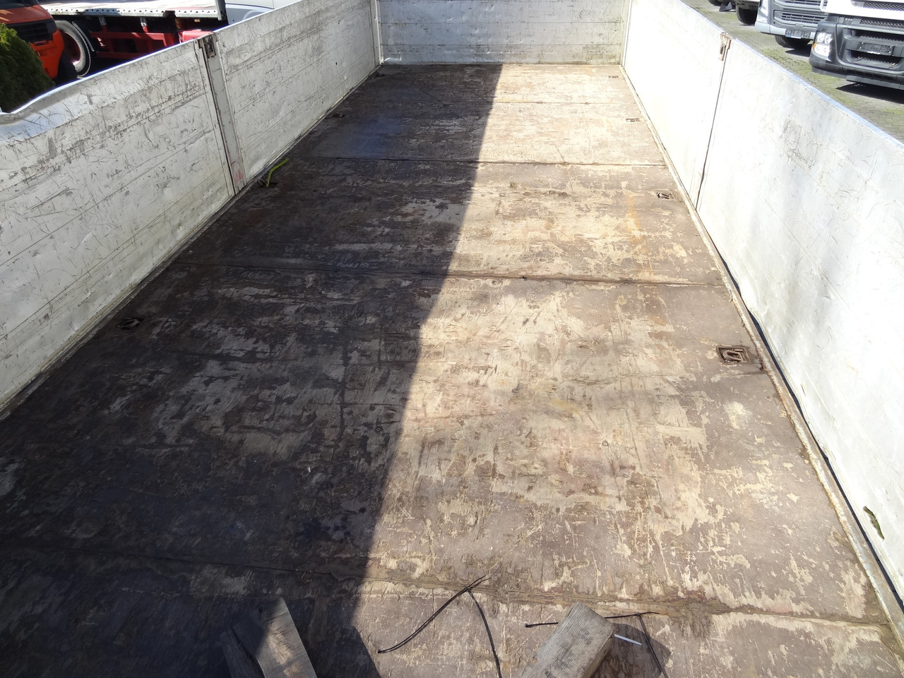 Scania R440 6X2*4 Kran HMF 3000 bis 30 Meter - Crane truck, Dropside/ Flatbed truck: picture 3 Scania R440 6X2*4 Kran HMF 3000 bis 30 Meter - Crane truck, Dropside/ Flatbed truck: picture 3