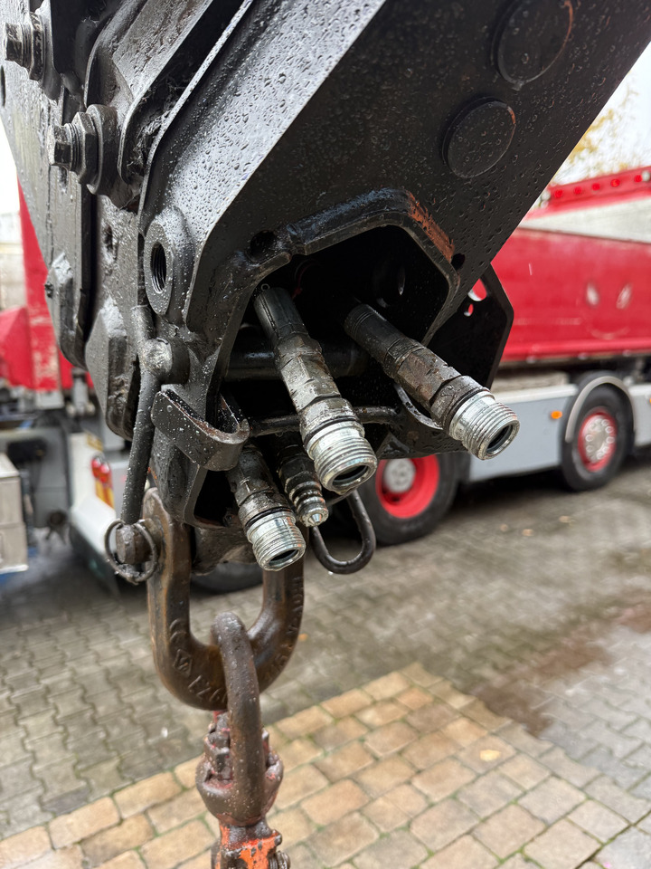 Crane truck, Tipper Scania R580 V8 8X4 Kipper Kran Palfinger 22002: picture 7