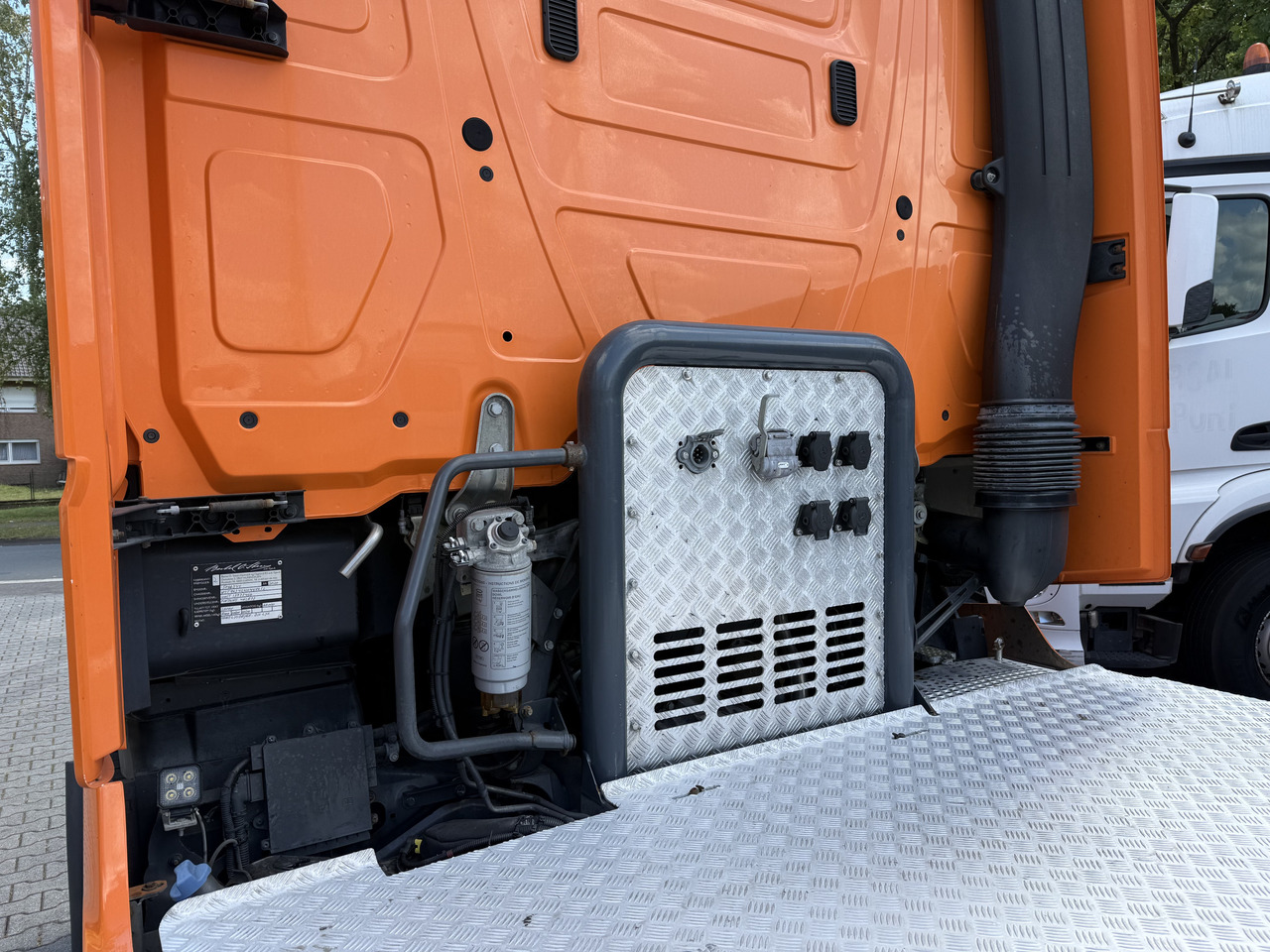 Mercedes-Benz Actros MP5 2663 6X4 Super Ausstattung - Tractor unit: picture 3 Mercedes-Benz Actros MP5 2663 6X4 Super Ausstattung - Tractor unit: picture 3