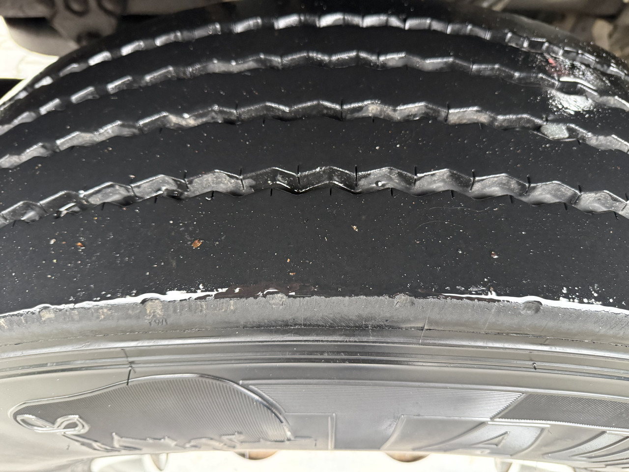 Volvo FH12 420 6X2 Kran PM 30025 bis 26.5 Meter - Dropside/ Flatbed truck, Crane truck: picture 2 Volvo FH12 420 6X2 Kran PM 30025 bis 26.5 Meter - Dropside/ Flatbed truck, Crane truck: picture 2