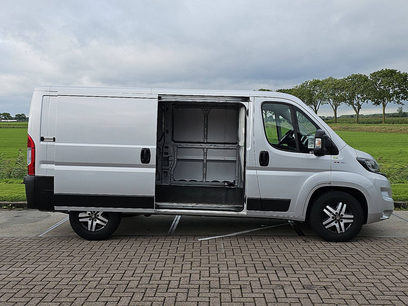 Small van Fiat Ducato 33 2.3 AC AUTOMAAT EURO6: picture 14
