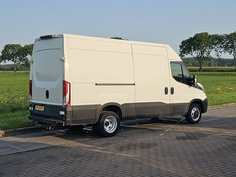 Iveco Daily 35 C - Panel van: picture 3 Iveco Daily 35 C - Panel van: picture 3