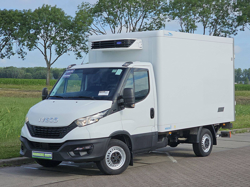 Iveco Daily 35S14 Koelwagen Laadklep - Refrigerated van: picture 2 Iveco Daily 35S14 Koelwagen Laadklep - Refrigerated van: picture 2