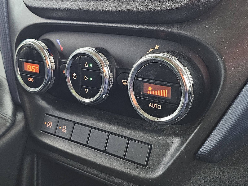 Iveco Daily 35S16 Bakwagen Laadklep! on lease Iveco Daily 35S16 Bakwagen Laadklep!: picture 10 Iveco Daily 35S16 Bakwagen Laadklep! on lease Iveco Daily 35S16 Bakwagen Laadklep!: picture 10