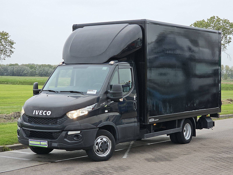 Iveco Daily 40C15 3.0 ltr - Box van: picture 2 Iveco Daily 40C15 3.0 ltr - Box van: picture 2