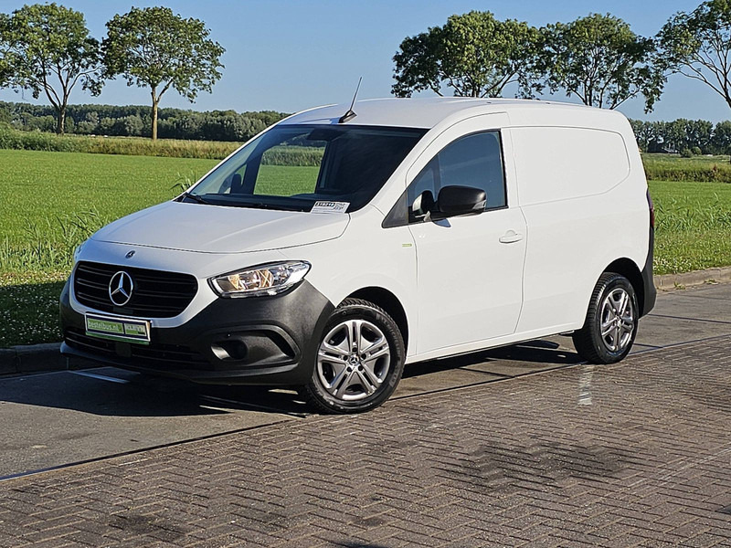 Mercedes-Benz Citan 108 CDI ac carplay EURO6 - Box van: picture 2 Mercedes-Benz Citan 108 CDI ac carplay EURO6 - Box van: picture 2