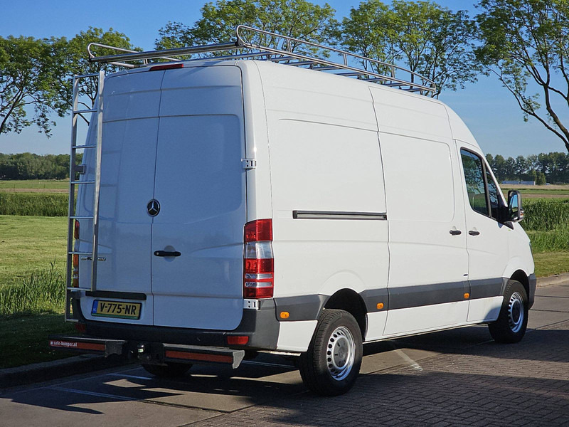 Mercedes-Benz Sprinter 211 L2H2 Automaat Euro6! - Small van: picture 3 Mercedes-Benz Sprinter 211 L2H2 Automaat Euro6! - Small van: picture 3