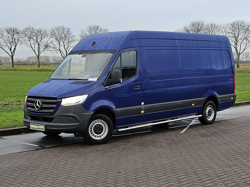 Mercedes-Benz Sprinter 314 CDI 2.2 AUT. L3H2 - Panel van: picture 2 Mercedes-Benz Sprinter 314 CDI 2.2 AUT. L3H2 - Panel van: picture 2