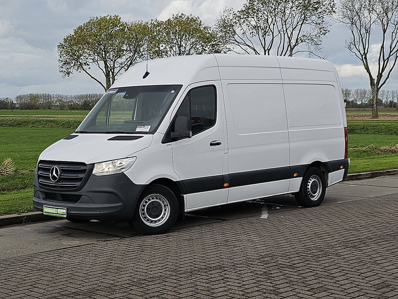 Mercedes-Benz Sprinter 314 L2H2 Mbux RWD - Panel van: picture 2 Mercedes-Benz Sprinter 314 L2H2 Mbux RWD - Panel van: picture 2