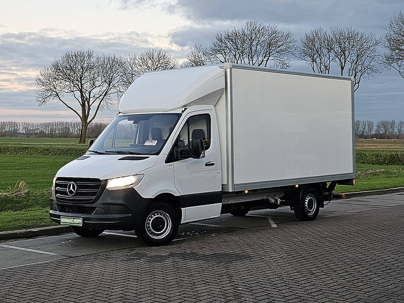 Mercedes-Benz Sprinter 315 Bakwagen Laadklep! - Box van: picture 2 Mercedes-Benz Sprinter 315 Bakwagen Laadklep! - Box van: picture 2