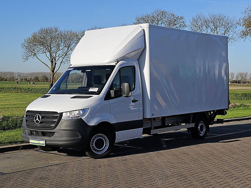 Mercedes-Benz Sprinter 315 Bakwagen Laadklep! - Box van: picture 2 Mercedes-Benz Sprinter 315 Bakwagen Laadklep! - Box van: picture 2