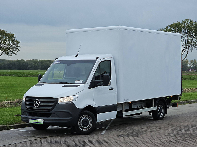 Mercedes-Benz Sprinter 315 Bakwagen Laadklep! - Box van: picture 2 Mercedes-Benz Sprinter 315 Bakwagen Laadklep! - Box van: picture 2