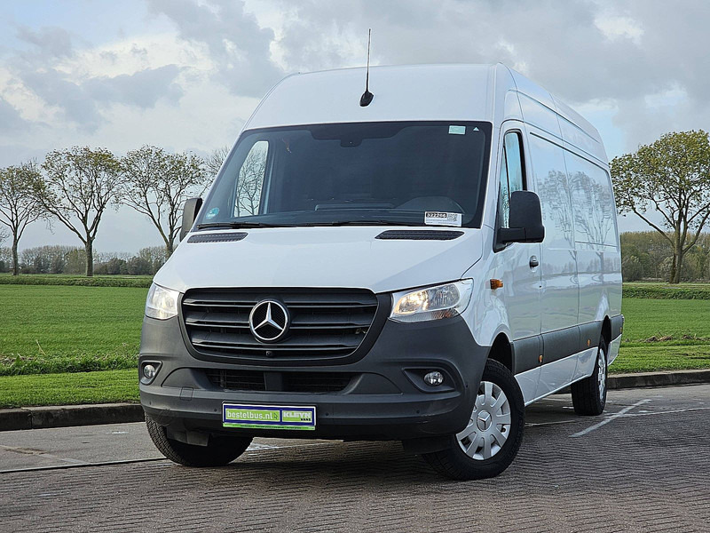 Mercedes-Benz Sprinter 315 L3H2 Mbux Navi Euro6 - Panel van: picture 1 Mercedes-Benz Sprinter 315 L3H2 Mbux Navi Euro6 - Panel van: picture 1