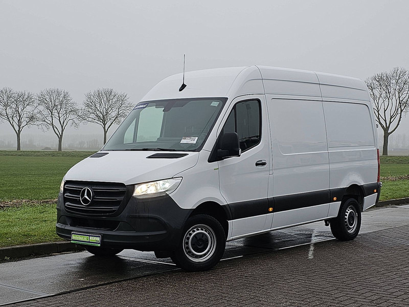 Mercedes-Benz Sprinter 319 3.0Ltr V6 3.5T-AHG! - Panel van: picture 2 Mercedes-Benz Sprinter 319 3.0Ltr V6 3.5T-AHG! - Panel van: picture 2