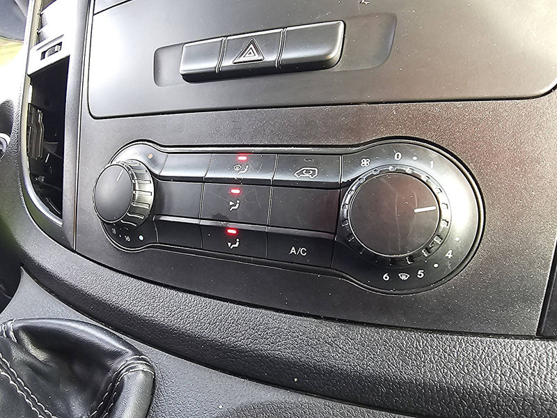 Small van Mercedes-Benz Vito 111 Lang: picture 10