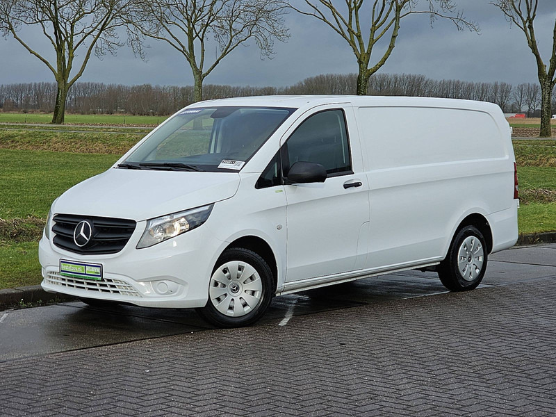Mercedes-Benz Vito 114 L2H1 Automaat Navi ! - Small van: picture 2 Mercedes-Benz Vito 114 L2H1 Automaat Navi ! - Small van: picture 2