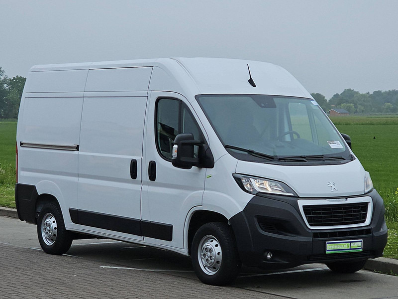 Peugeot Boxer 2.2 L2H2 Navi Euro6 AC! - Panel van: picture 5 Peugeot Boxer 2.2 L2H2 Navi Euro6 AC! - Panel van: picture 5