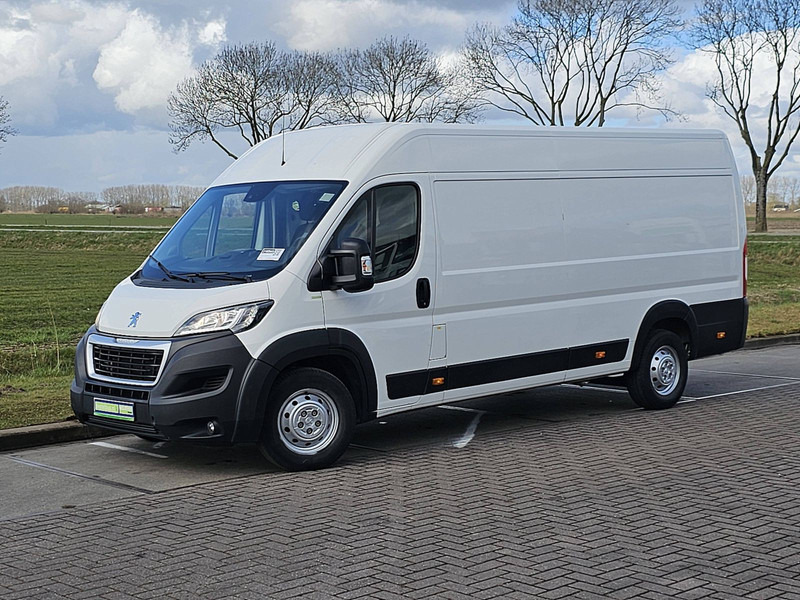 Peugeot Boxer 2.2 L4H2 Navi Euro6 AC! - Panel van: picture 2 Peugeot Boxer 2.2 L4H2 Navi Euro6 AC! - Panel van: picture 2