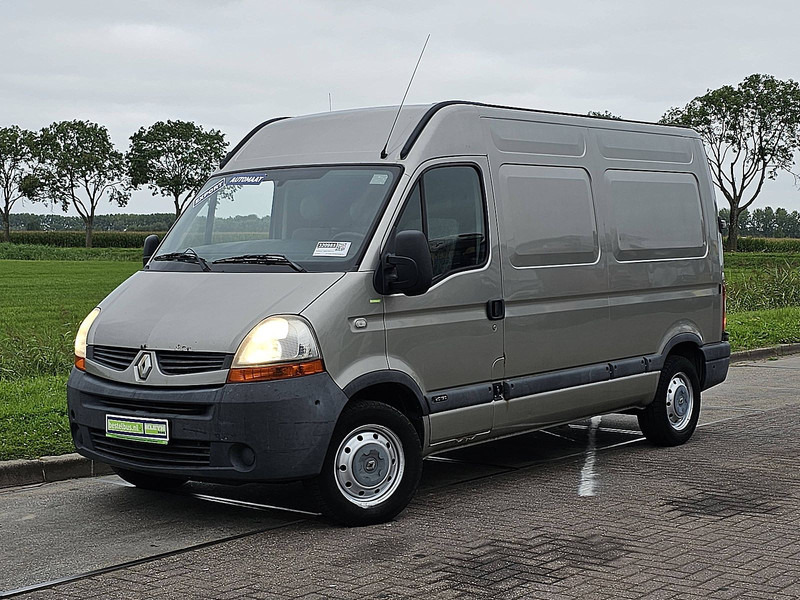 Renault Master 2.5 - Panel van: picture 2 Renault Master 2.5 - Panel van: picture 2