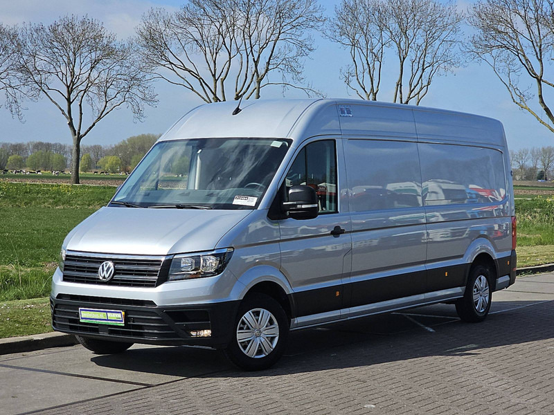 Volkswagen Crafter 35 2.0 L4H3 Navi Euro6 AC! - Panel van: picture 2 Volkswagen Crafter 35 2.0 L4H3 Navi Euro6 AC! - Panel van: picture 2