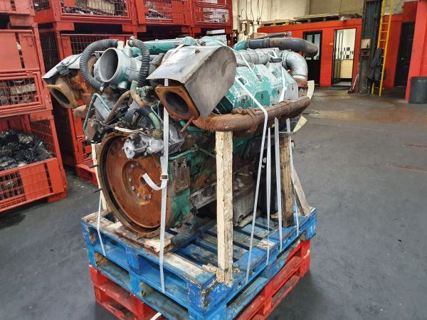 Deutz TCD2015 V08 - Engine for Industrial equipment: picture 5 Deutz TCD2015 V08 - Engine for Industrial equipment: picture 5