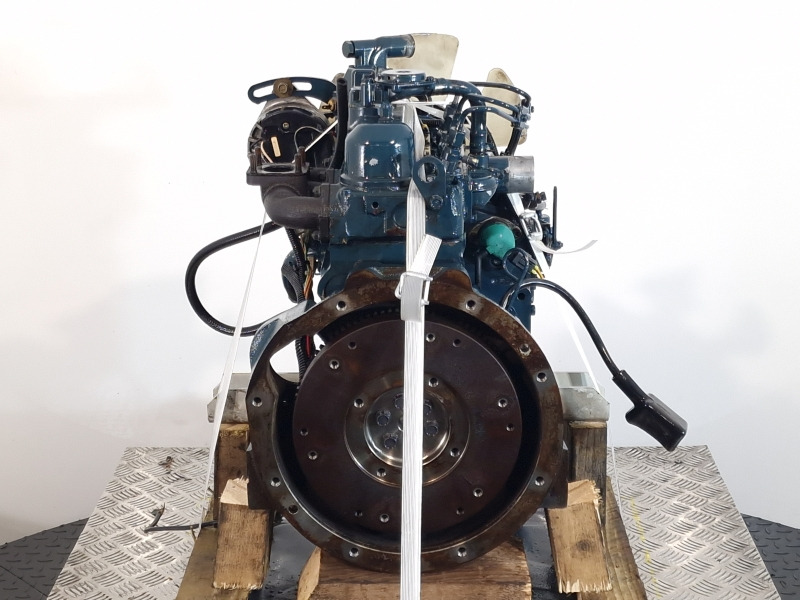Kubota D1005 Engine (Industrial) - Engine for Industrial equipment: picture 3 Kubota D1005 Engine (Industrial) - Engine for Industrial equipment: picture 3