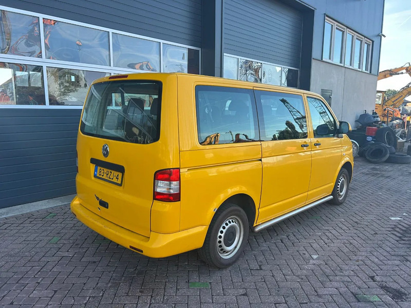 Volkswagen Transporter Kombi - Bus: picture 4 Volkswagen Transporter Kombi - Bus: picture 4