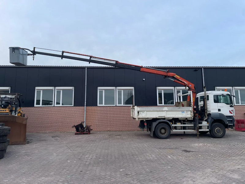 MAN TGS 18.320 - Tipper, Crane truck: picture 5 MAN TGS 18.320 - Tipper, Crane truck: picture 5
