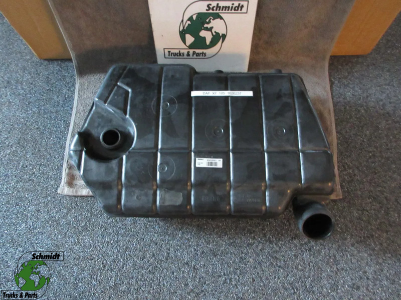 DAF 1626237 EXPANSIEVAT GEBRUIK EN NIEUWE OP VOORRAAD !!!!! EURO 5 - Expansion tank for Truck: picture 1 DAF 1626237 EXPANSIEVAT GEBRUIK EN NIEUWE OP VOORRAAD !!!!! EURO 5 - Expansion tank for Truck: picture 1