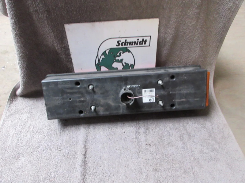 DAF 168460 DAF XF CF ACHTERLAMP EURO 3 // 5 RECHTS - Tail light for Truck: picture 3 DAF 168460 DAF XF CF ACHTERLAMP EURO 3 // 5 RECHTS - Tail light for Truck: picture 3