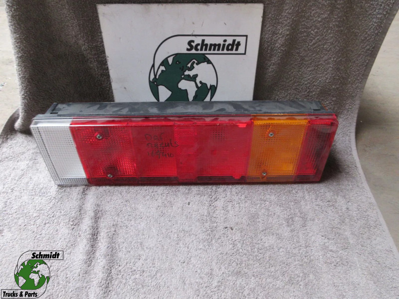 DAF 169410 ACHTERLAMP DAF CF XF EURO 3 // 5 NIEUWE RECHTS - Tail light for Truck: picture 1 DAF 169410 ACHTERLAMP DAF CF XF EURO 3 // 5 NIEUWE RECHTS - Tail light for Truck: picture 1