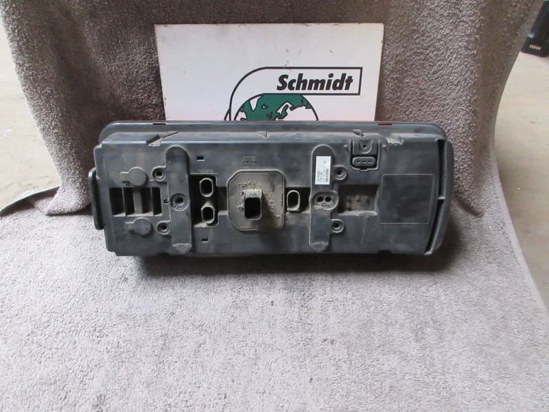 DAF 1875580 /// 1875581 ACHTERLAMP DAF CF XF LF EURO 6 R+L - Tail light for Truck: picture 3 DAF 1875580 /// 1875581 ACHTERLAMP DAF CF XF LF EURO 6 R+L - Tail light for Truck: picture 3