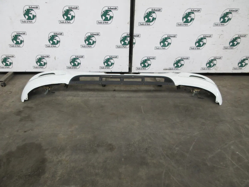 DAF 1876631 DAF CF 450 BUMPER MODEL 2021 EURO 6 NIEUWE EN GEBRUIKT - Bumper for Truck: picture 2 DAF 1876631 DAF CF 450 BUMPER MODEL 2021 EURO 6 NIEUWE EN GEBRUIKT - Bumper for Truck: picture 2