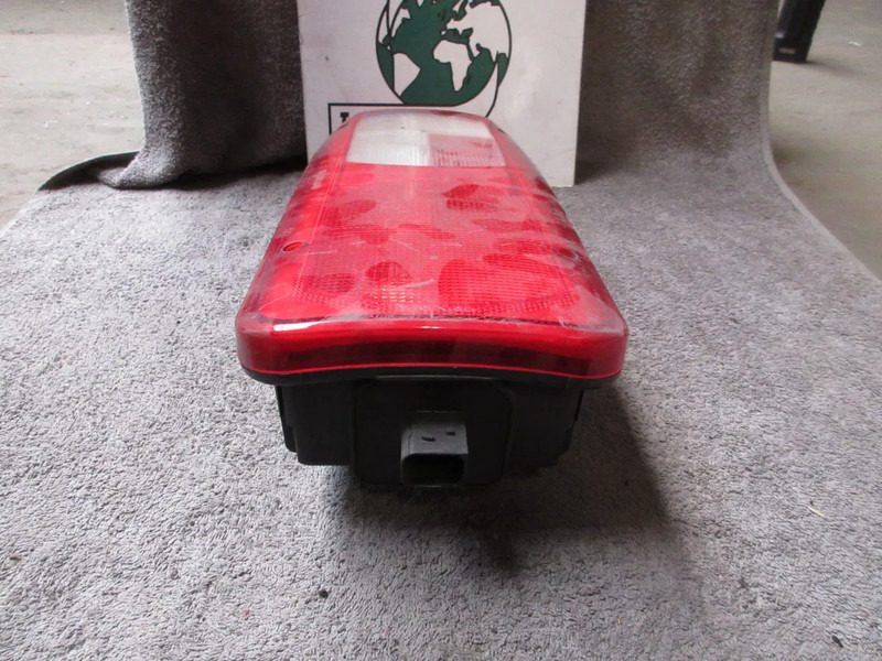 DAF 2002663 ACHTERLAMP DAF XF CF LF EURO 6 LINKS - Tail light for Truck: picture 3 DAF 2002663 ACHTERLAMP DAF XF CF LF EURO 6 LINKS - Tail light for Truck: picture 3