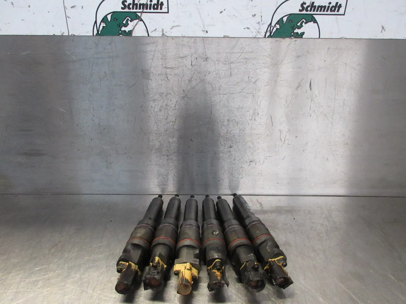 DAF 2047600 INJECTORS MET BESCHADIGING BRAND BOVE DAF 530 MODEL 2020 - Fuel filter for Truck: picture 5 DAF 2047600 INJECTORS MET BESCHADIGING BRAND BOVE DAF 530 MODEL 2020 - Fuel filter for Truck: picture 5
