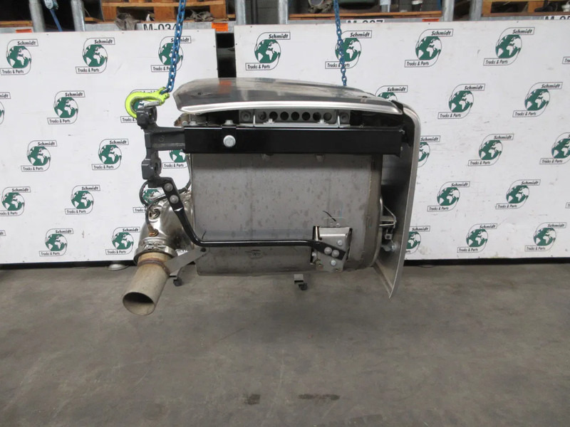 DAF 2398001 KATALYSATOR DEMO NIEUWE DAF XF MODEL 2024 - Catalytic converter for Truck: picture 2 DAF 2398001 KATALYSATOR DEMO NIEUWE DAF XF MODEL 2024 - Catalytic converter for Truck: picture 2